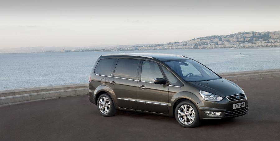 Ford Galaxy 2010 года  (фото 7 из 18)